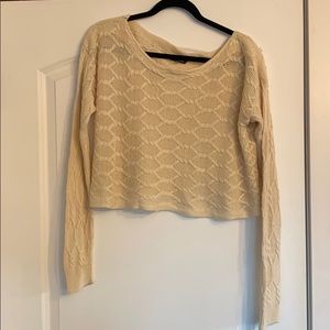 Cable knit cropped sweater